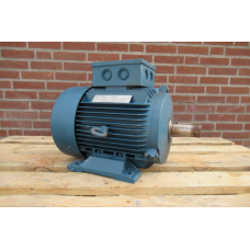 .1,5 KW - 720 RPM / 6,5 KW - 1440 RPM  As 38 mm. Used.